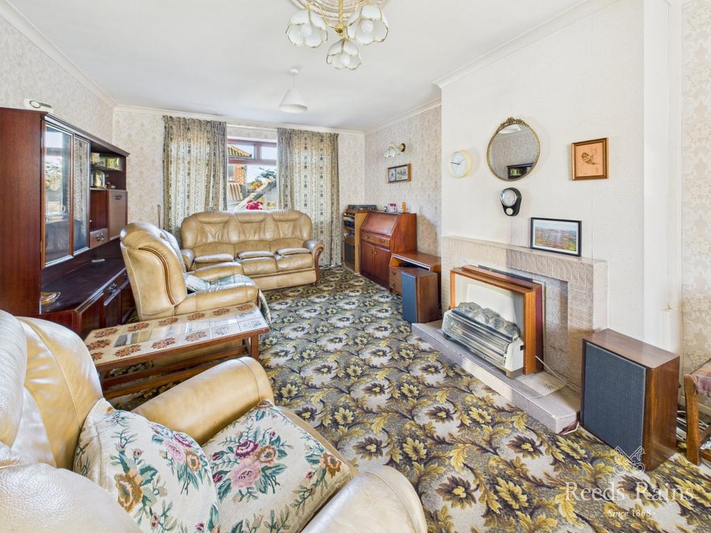 Living/Dining Room