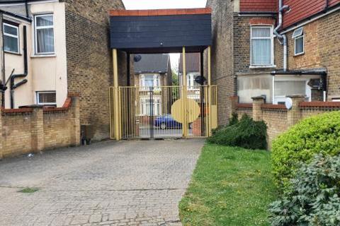 undefined, Elgar Close, London E13