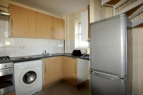 undefined, Elgar Close, London E13