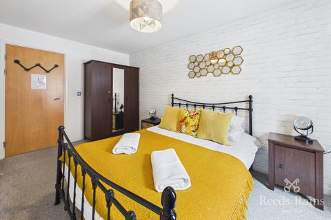 2 bedroom apartment to rent, Skeldergate, North Yorkshire YO1