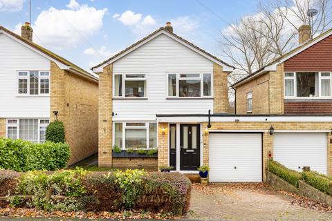 3 bedroom link detached house for sale, Chaucer Avenue, East Grinstead RH19