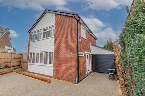 3 bedroom detached house for sale, Arnside Drive, Rochdale OL11