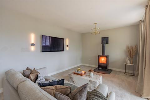 3 bedroom detached house for sale, Arnside Drive, Rochdale OL11
