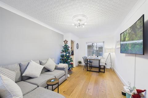 2 bedroom house for sale, Torlundy Road, Fort William PH33