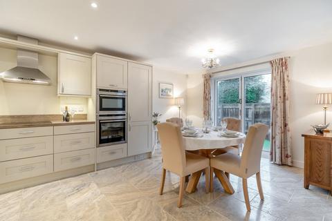 3 bedroom detached house for sale, Dixton Close, Monmouth