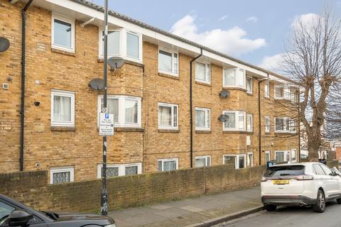 undefined, Gallosson Road London SE18