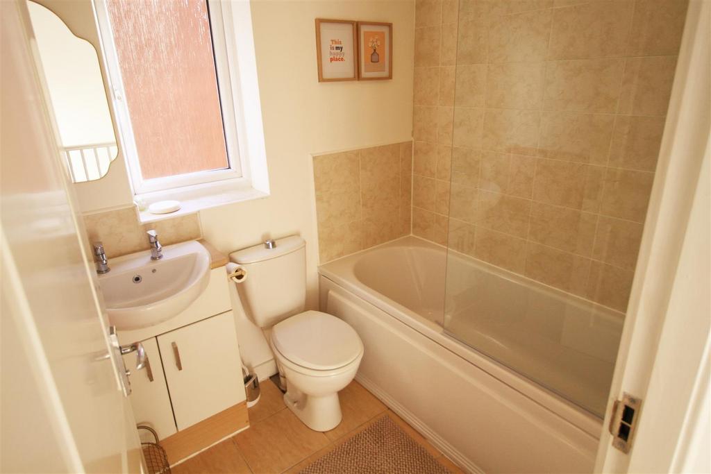 Bathroom.jpg