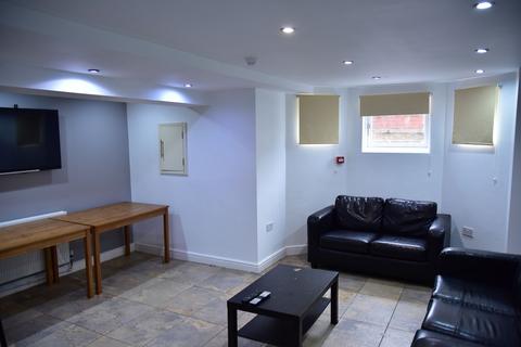 undefined, Headingley Avenue, Leeds LS6