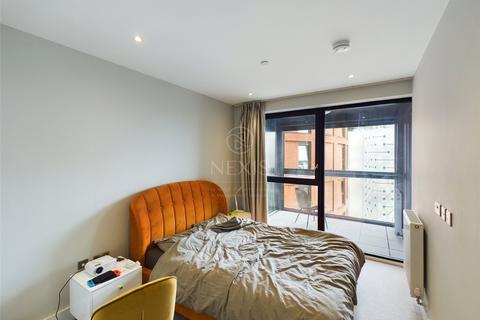 1 bedroom apartment to rent, Avalon Point, 1 Silvocea Way, London, E14