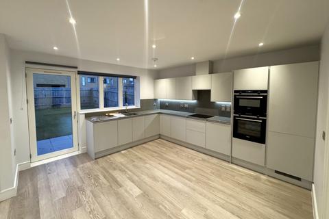 undefined, Azure Grove, Woking GU21