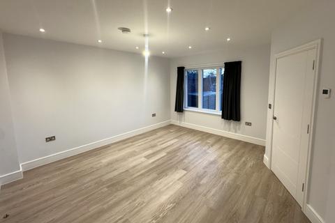 undefined, Azure Grove, Woking GU21