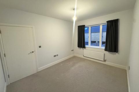 undefined, Azure Grove, Woking GU21