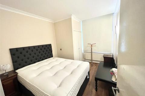 1 bedroom apartment to rent, Bloomsbury Mansions, Russell Square, London, WC1B
