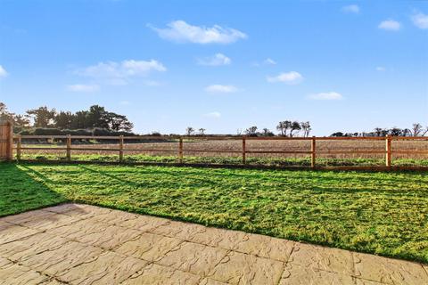 4 bedroom detached house for sale, Bakers Way, Docking