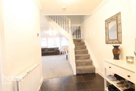 undefined, Wickhay, BASILDON