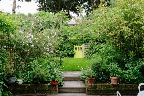 4 bedroom terraced house for sale, Farquhar Road IV, London SE19