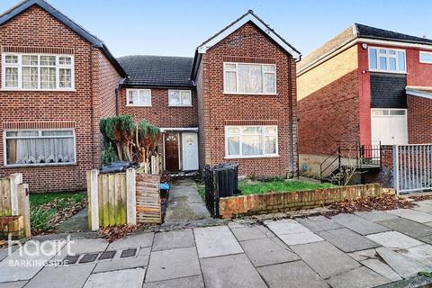 2 bedroom maisonette for sale, Perkins Road, Newbury Park