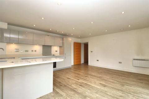 2 bedroom apartment to rent, Sycamore Avenue, Woking GU22