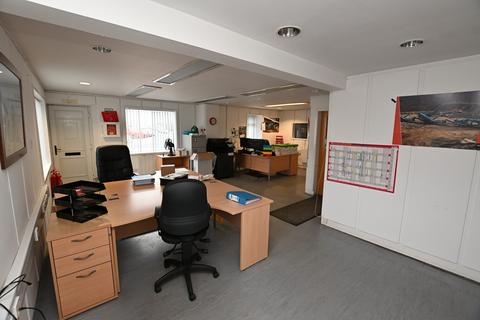 Industrial development to rent, 9 Broadleys Rd Stirling FK7 7ST