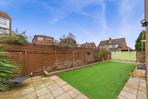 4 bedroom semi-detached house for sale, Lodge Way, Ashford, Surrey, TW15