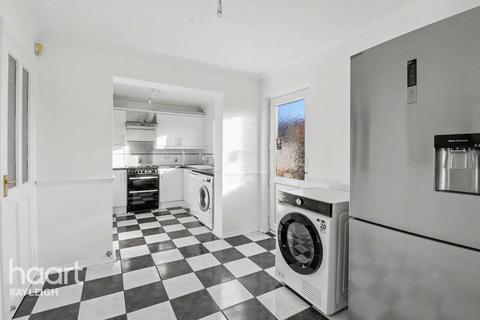 undefined, Brackley Crescent, BASILDON