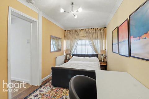 undefined, Brackley Crescent, BASILDON
