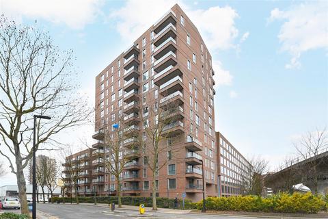 1 bedroom apartment to rent, Connaught Heights, Pontoon Dock, E16