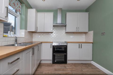 undefined, Hawes Avenue, Huddersfield HD3