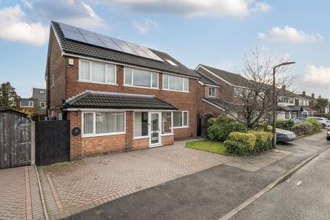 Sandown Road, Bury, BL9