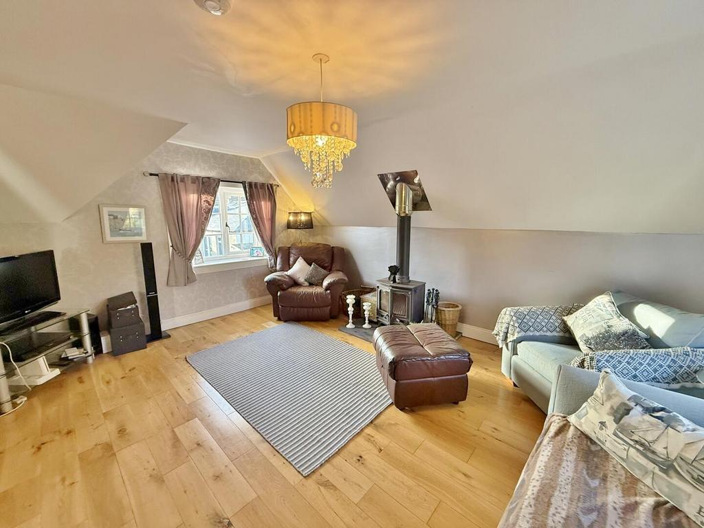 Upper sitting room