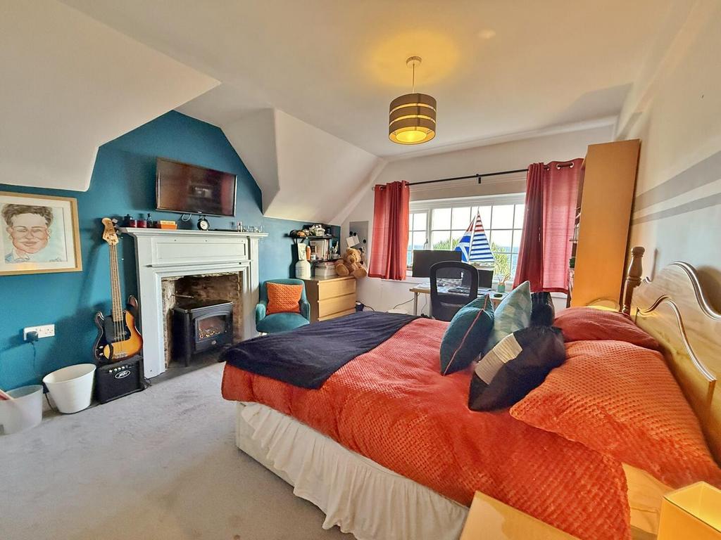 Bedroom 5