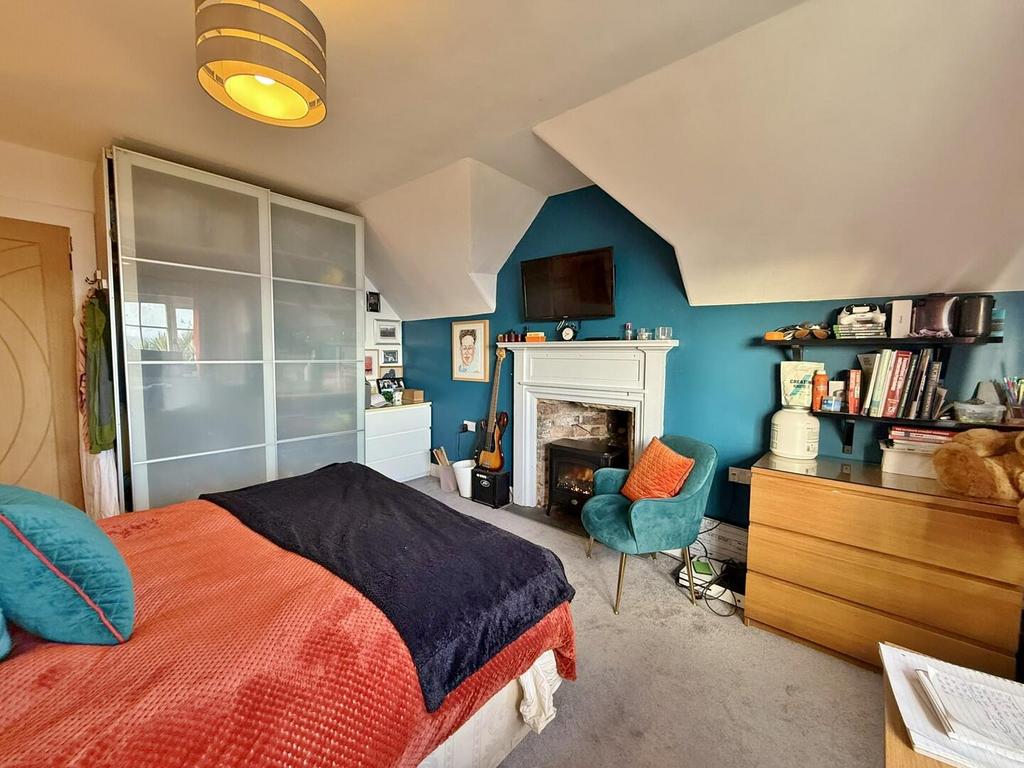 Bedroom 5