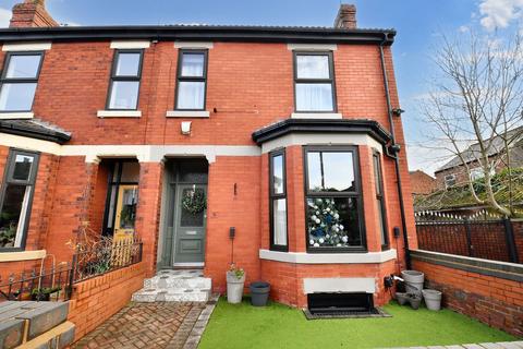 3 bedroom terraced house for sale, Trenant Road, Salford, M6