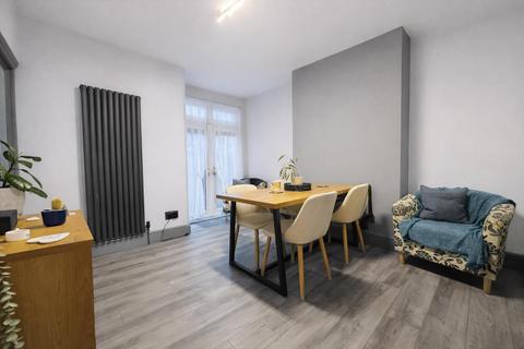 3 bedroom terraced house for sale, Wycliffe Road, Abington, Northampton NN1