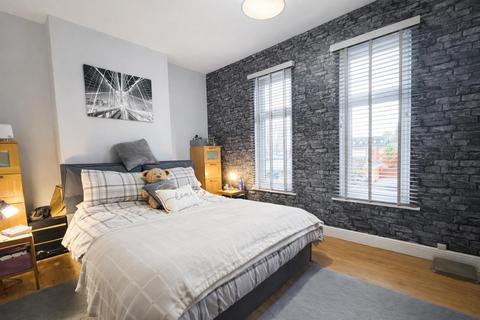 3 bedroom terraced house for sale, Wycliffe Road, Abington, Northampton NN1
