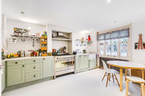 3 bedroom terraced house to rent, Wallgrave Road, London SW5