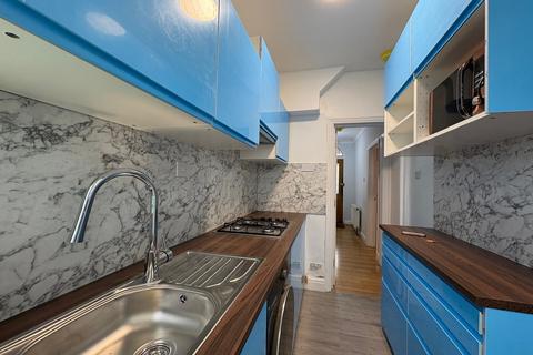 undefined, Hillside Road, Southall UB1