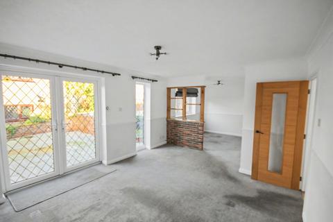 3 bedroom detached house for sale, Oliver Close, Crowborough