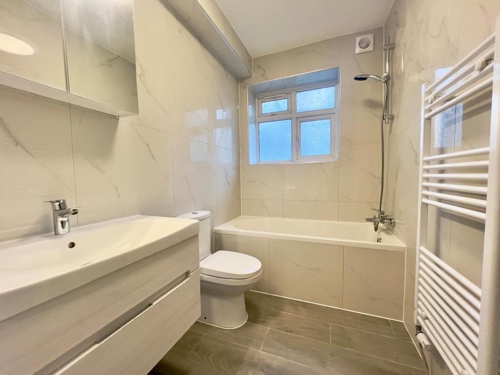 243 Minehead Court Bath