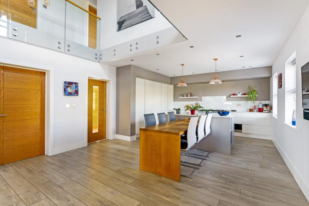 Open plan kitchen/diner