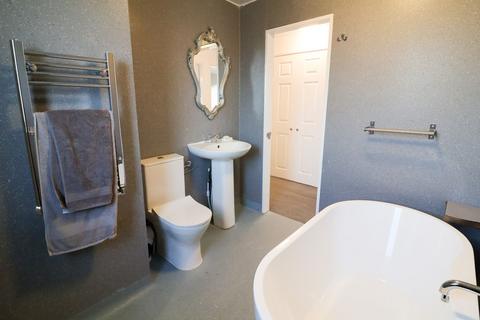 undefined, Bradwell Terrace, Glossop SK13