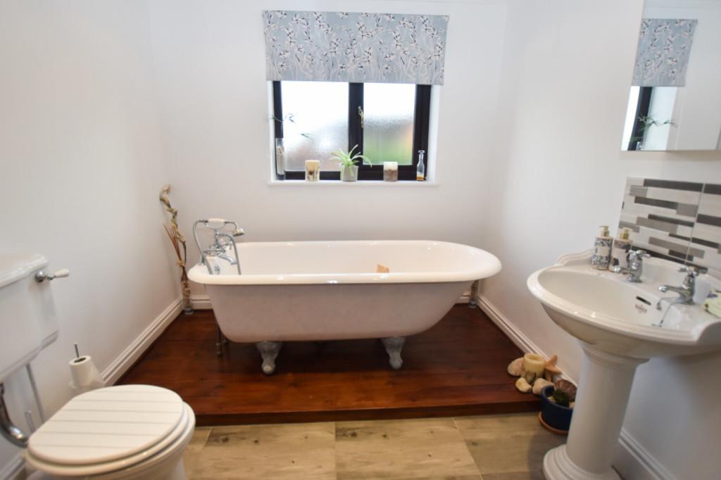 Bathroom 2