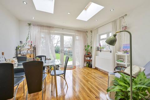 undefined, Cannon Hill Lane, Wimbledon, London, SW20