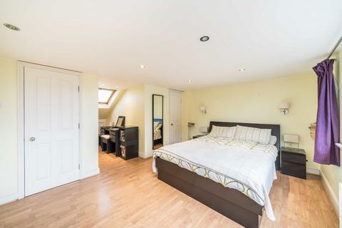 undefined, Raleigh Road, Richmond TW9