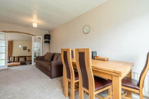 3 bedroom semi-detached house for sale, Barnet Close, Oadby