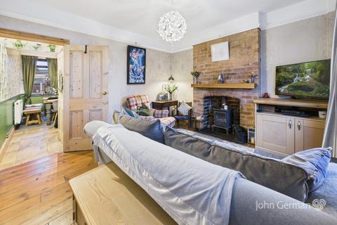 2 bedroom terraced house for sale, Sandcliffe Road, Midway