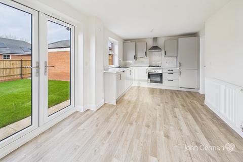 3 bedroom detached house for sale, Rempstone Road, East Leake