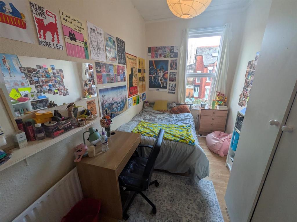 Bedroom 5