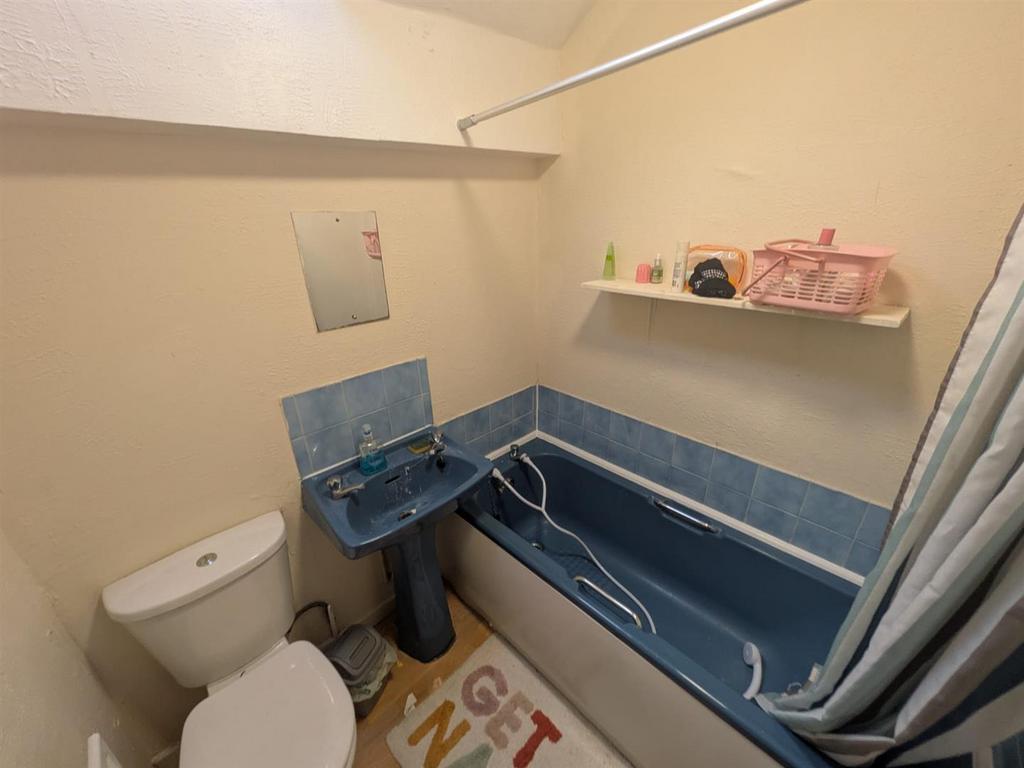 Bathroom 2