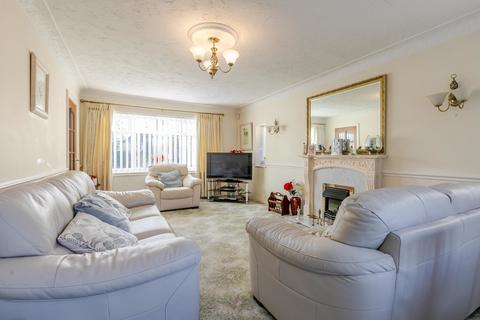 undefined, Grovemount, Davenham, Northwich